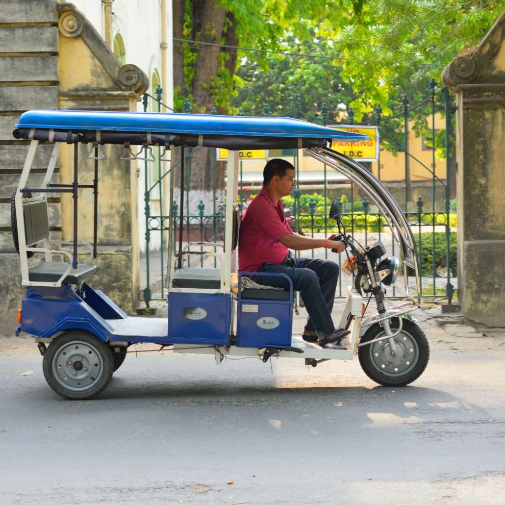 feature electric vehicle rickshaw